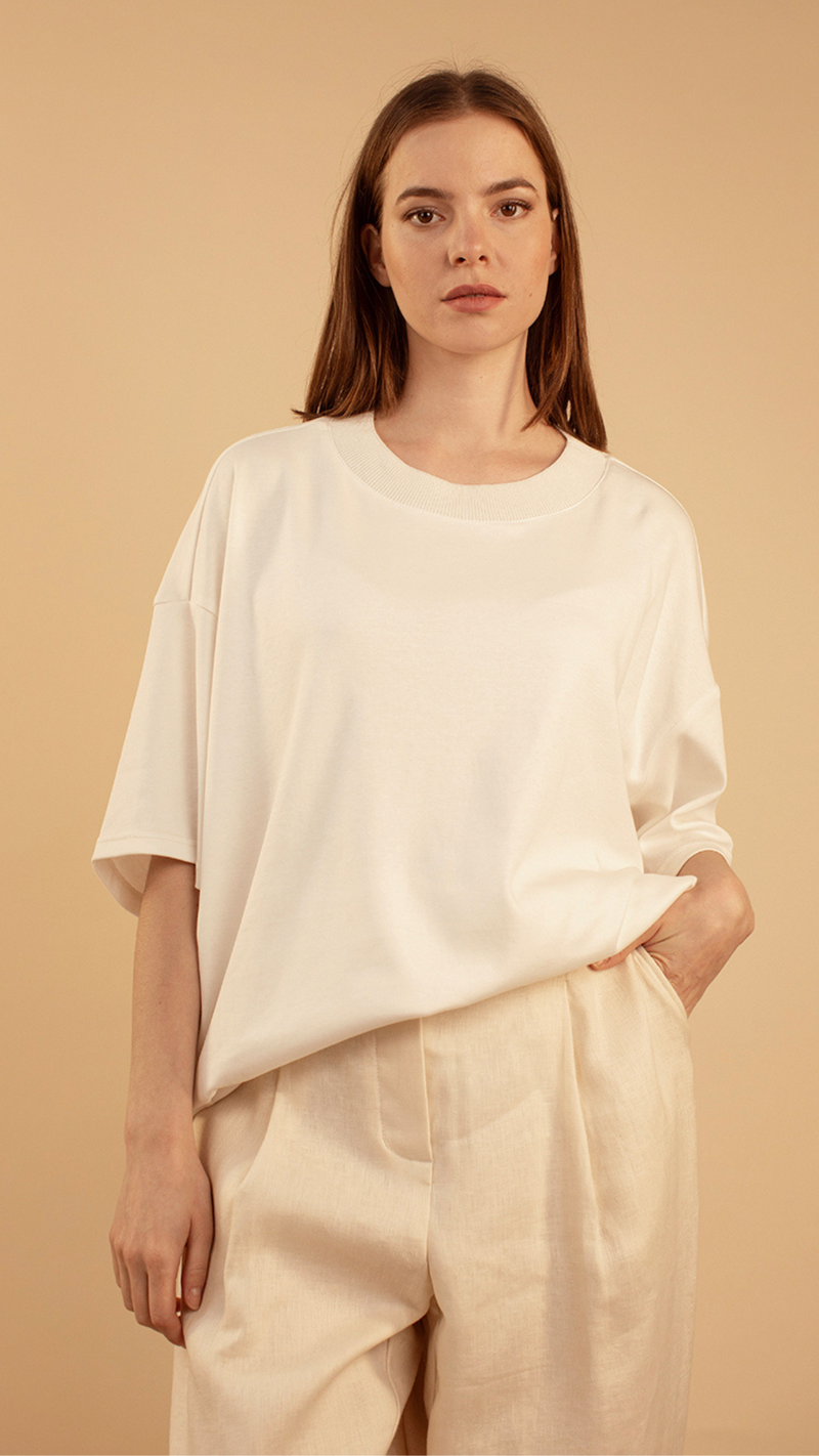 Organic Cotton T-shirt with Knitted Collar by Lora Gene