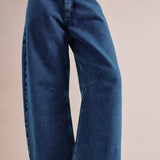 Relaxed Mid-Rise Barrel Jeans