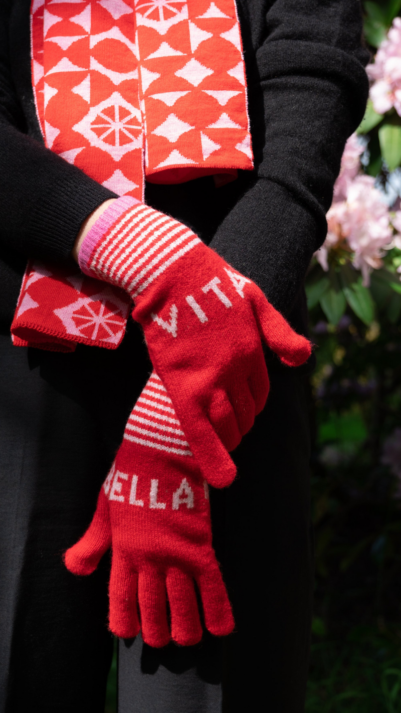 Vita Bella Red & Pink Gloves by Quinton + Chadwick