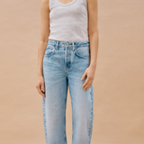 Relaxed Boyfriend Jeans in Light Wash