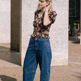 Relaxed Mid-Rise Barrel Jeans