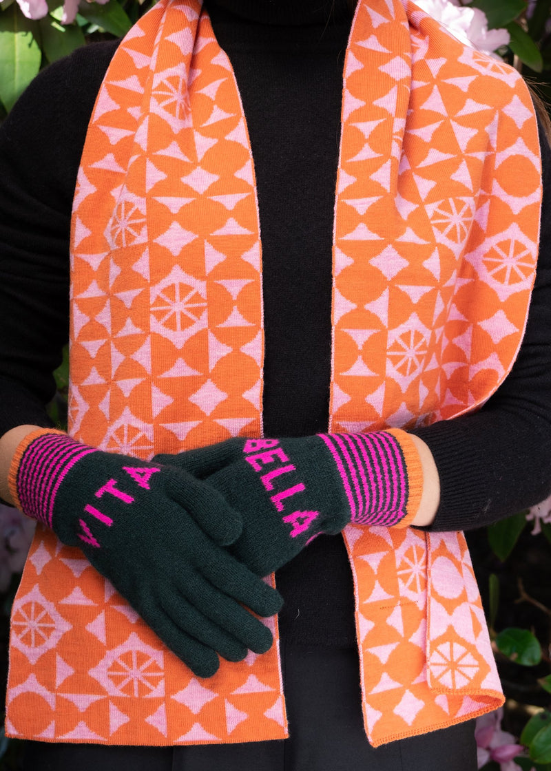 Vita Bella Gloves in Dark Green & Fushsia by Quinton + Chadwick
