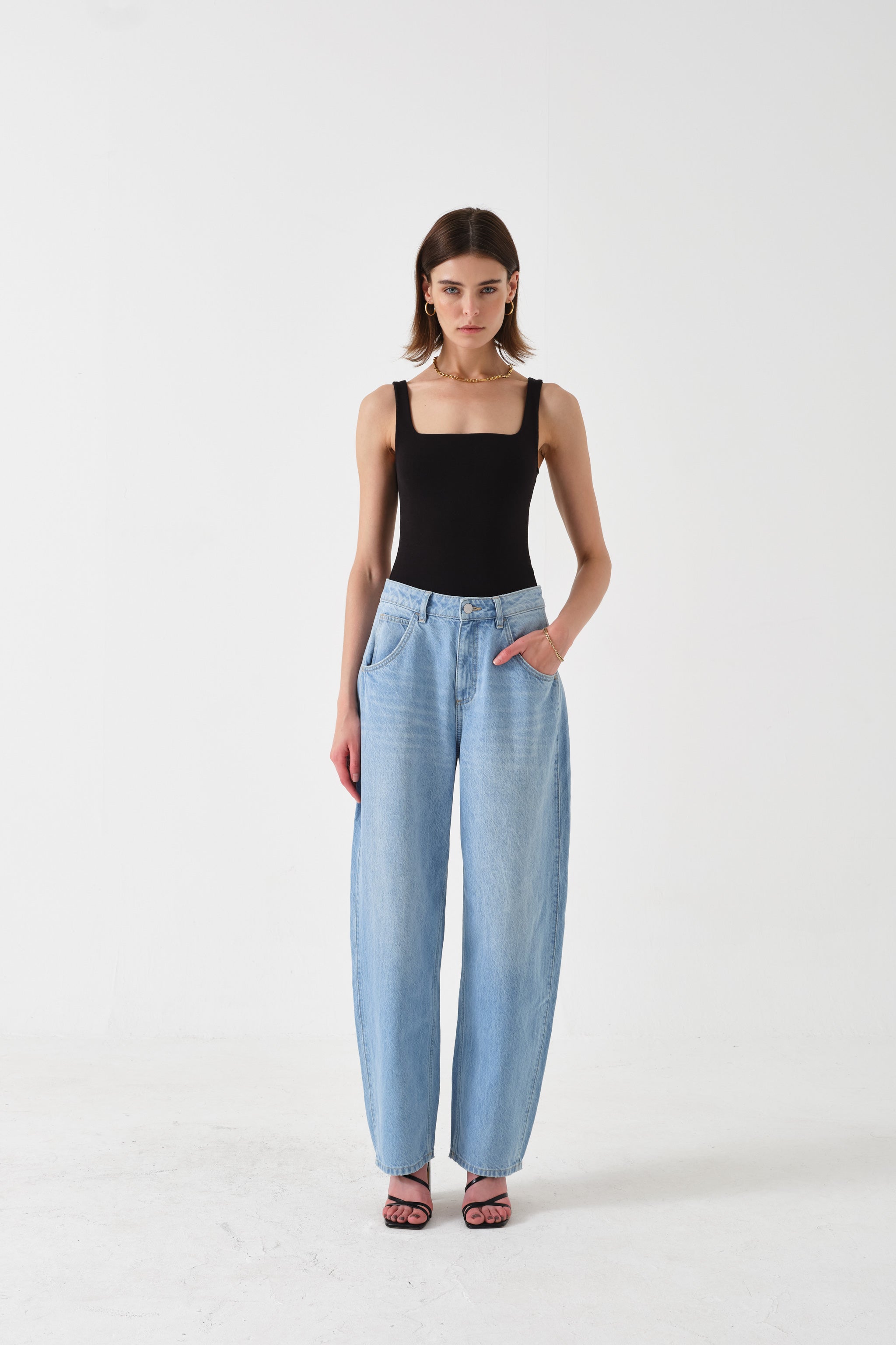 Bo Barrel Leg Jean in Sunbleached - seventy + mochi