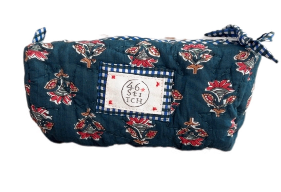 Beth No Waste Make-Up Bag in Coral by 46 Stitch