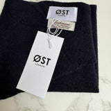 Dina Cashmere Triangle Scarf in Navy