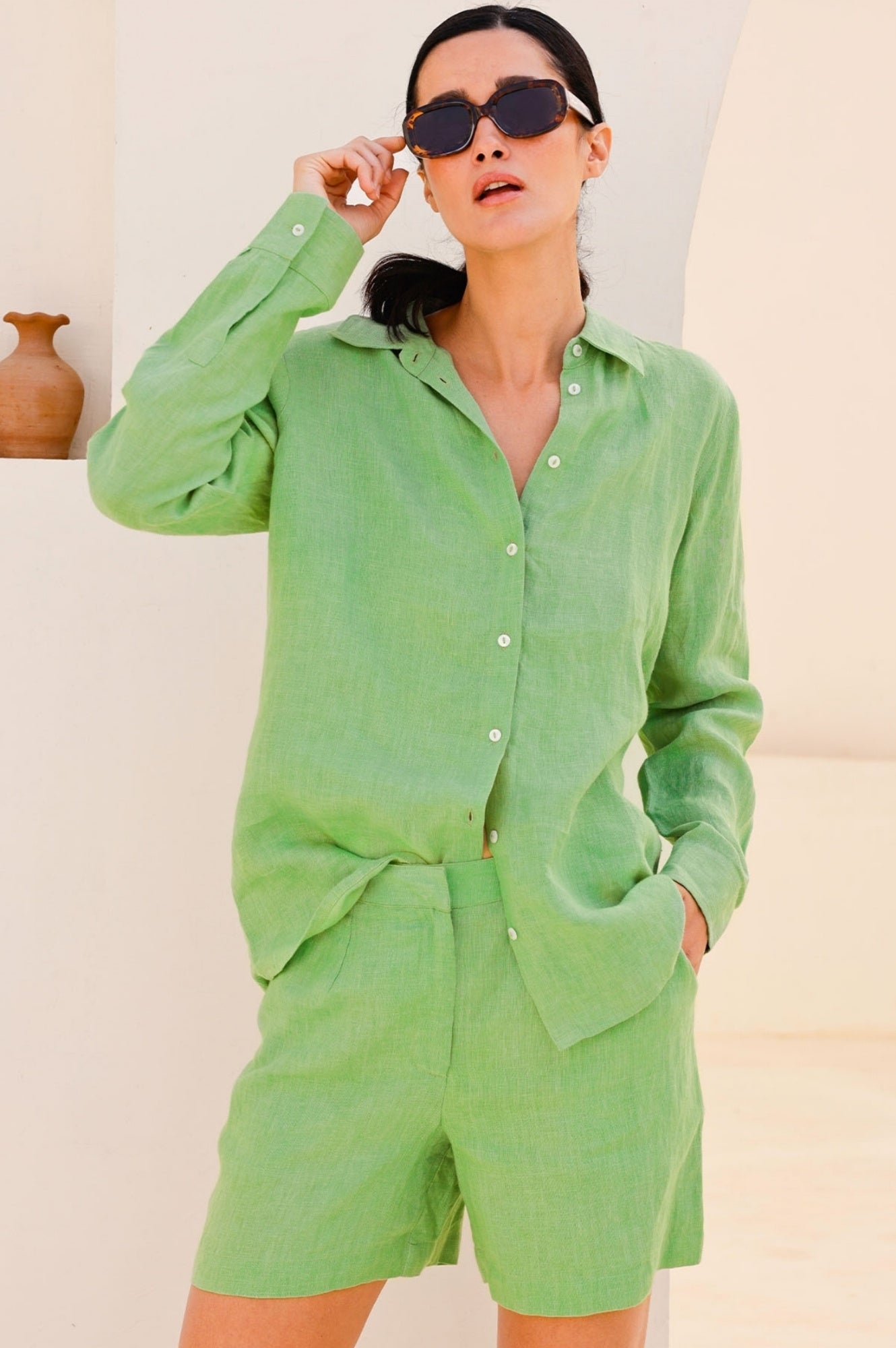 high wiasted linen shorts – alternate view