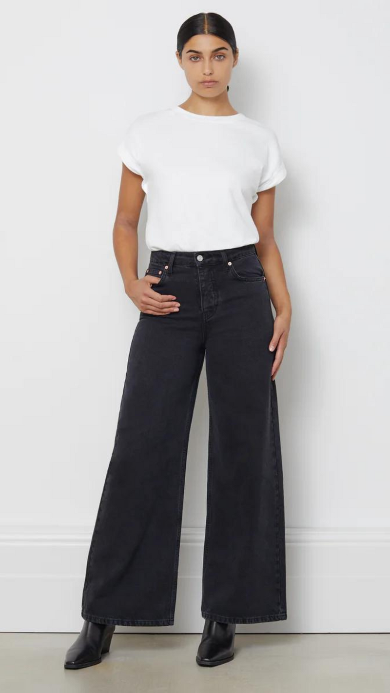 Full length wide leg Jeans black by Albaray