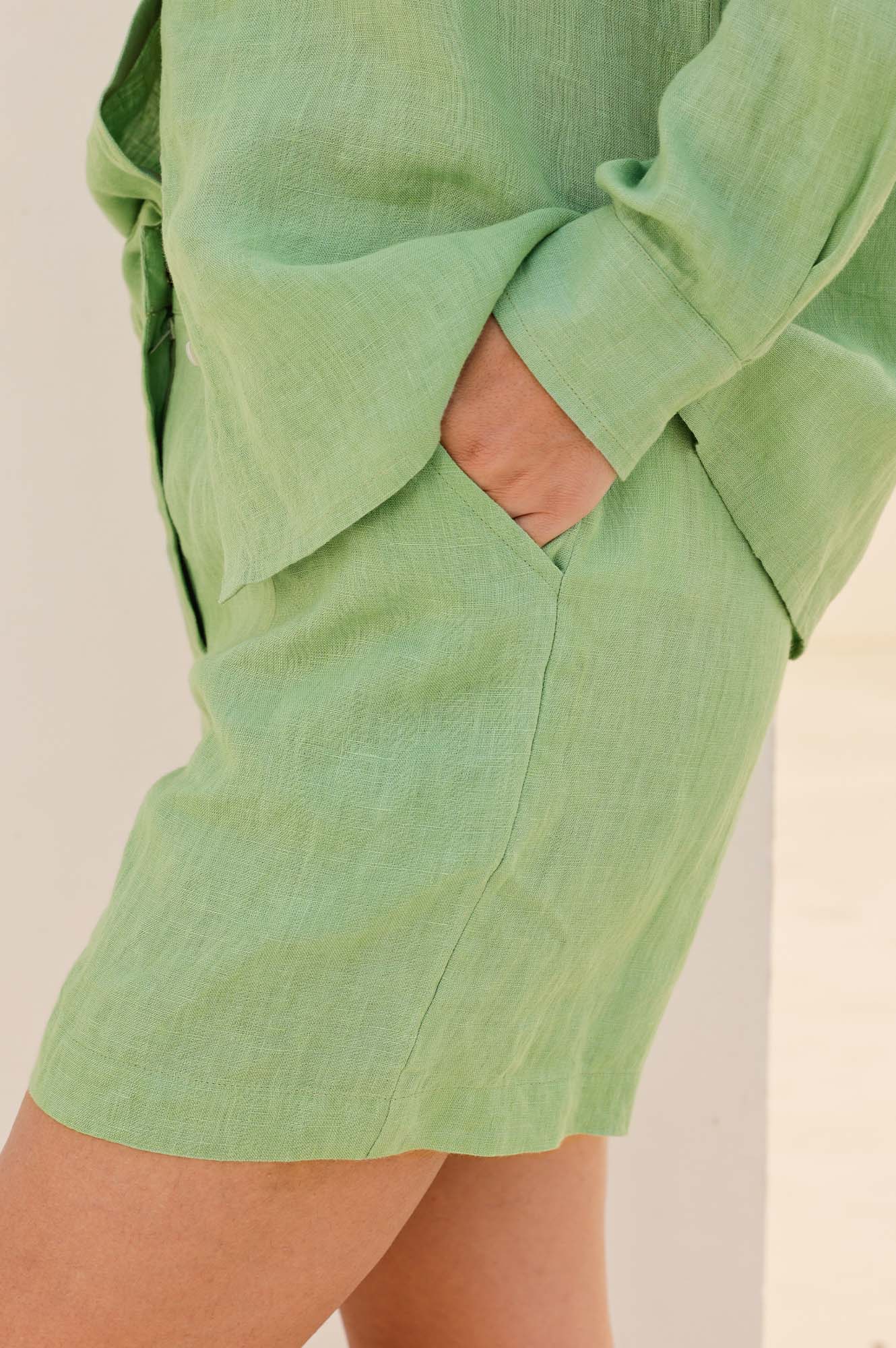 tailored shorts – alternate view