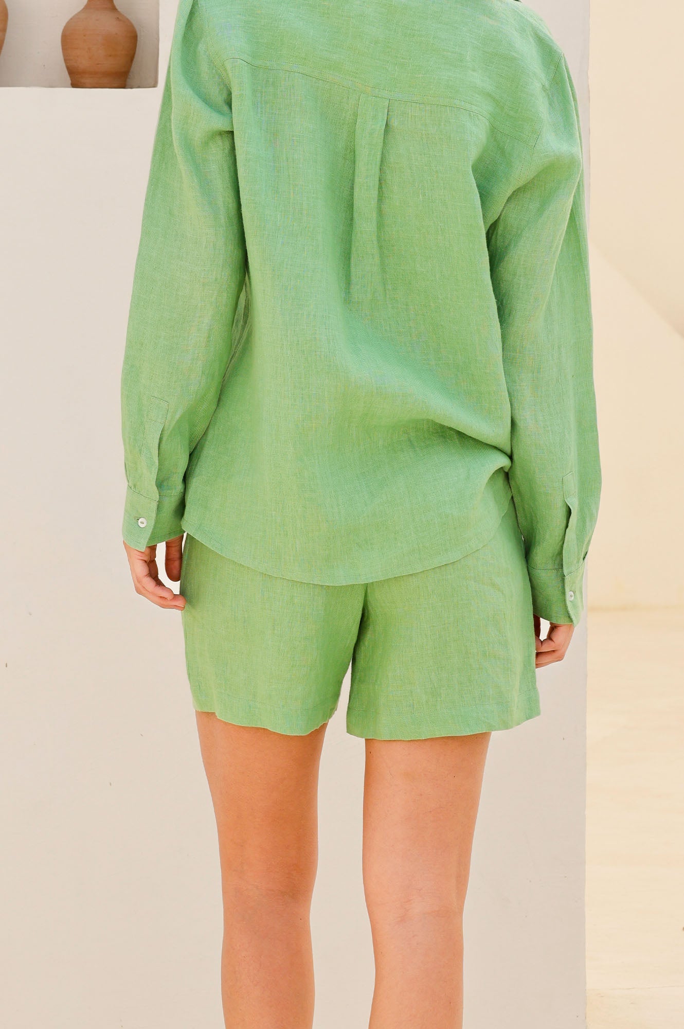 high wiasted linen shorts – alternate view