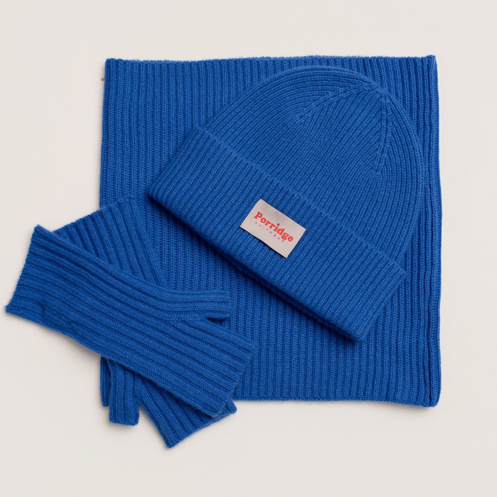 Close-up of chelsea blue wool cashmere beanie with ribbed knit detail