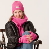 Cashmere Wrist Warmers in Pink