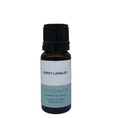 Our Empower Diffuser Oil Blend is handmade in the UK in small batches from 100% natural ingredients.    Made using our aromatherapy blend of Empowering essential oils and 100% natural wax. Empower is an uplifting and invigorating blend of Geranium, Dill Seed, Bay and Bergamot 100% Essential Oils.