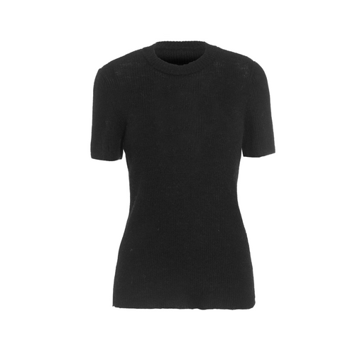 The beautiful black Croyde knitted t-shirt is made from Ekoalpaca; 100% British Alpaca. The Alpaca that made this t-shirt live on a farm in Somerset, no pesticides, no chemicals, just regenerative farming and an emphasis on cruelty free animal husbandry where each alpaca on the farm is loved known to us and looked after like a pet.... not just a fibre producing animal. Producing this jumper creates zero carbon waste as the design studio is based on the farm. 