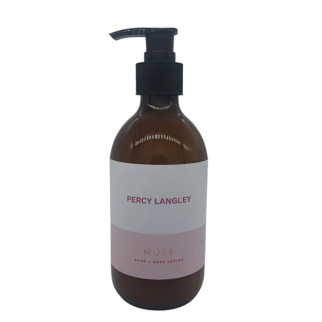 Our Muse Hand & Body Lotion is handmade in the UK in small batches from 100% natural ingredients. Made using our aromatherapy blend of Musing essential oils and 100% natural wax. Muse is an uplifting and cleansing blend of Geranium, Petitgrain and Frankincense 100% Essential Oils.