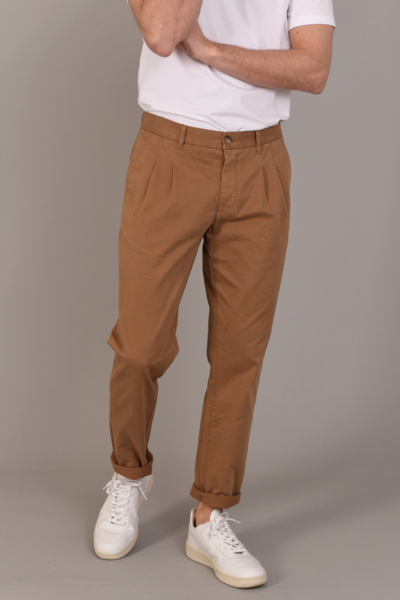 Pleated Trousers in Tan